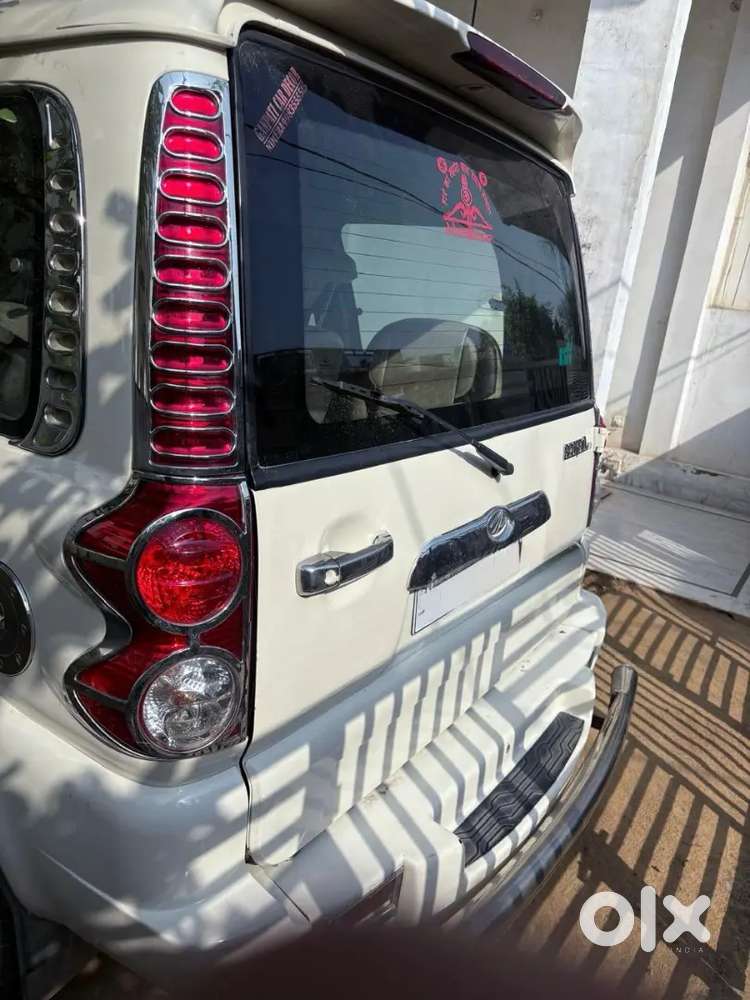 Mahindra Scorpio Getaway 2012 Diesel Well Maintained
