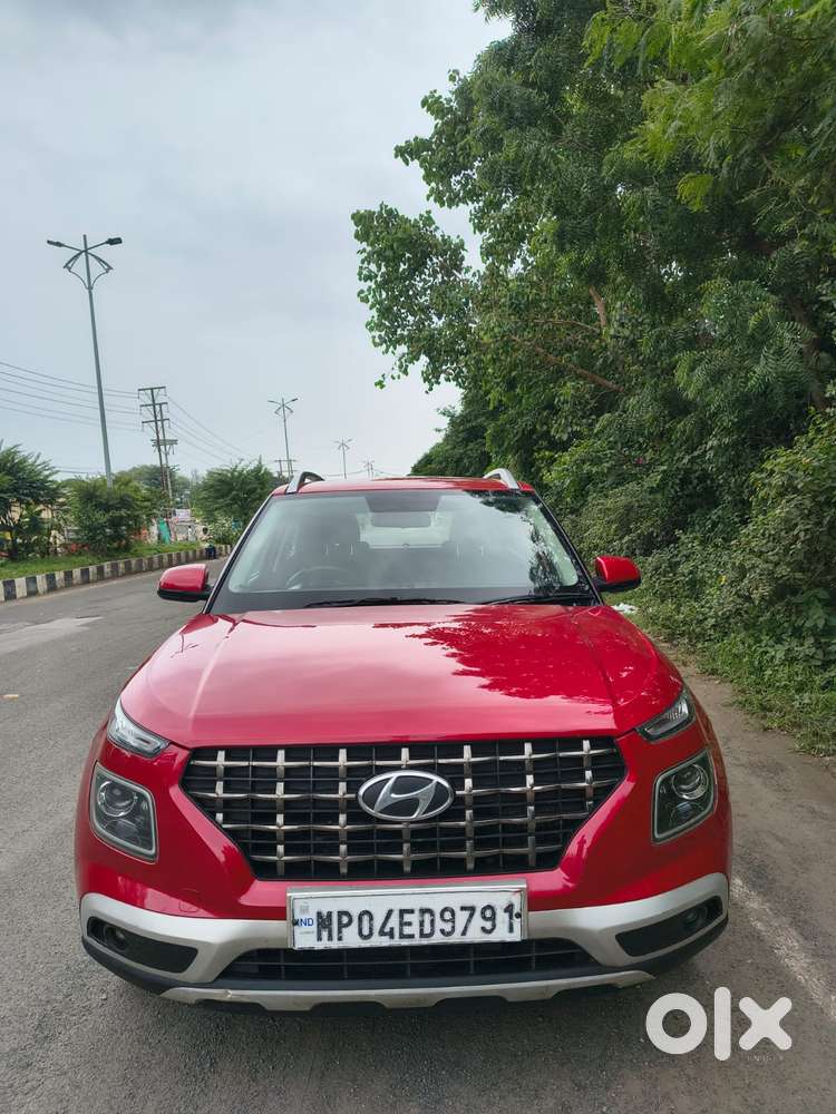 Hyundai Venue Sx Mt, 2022, Diesel