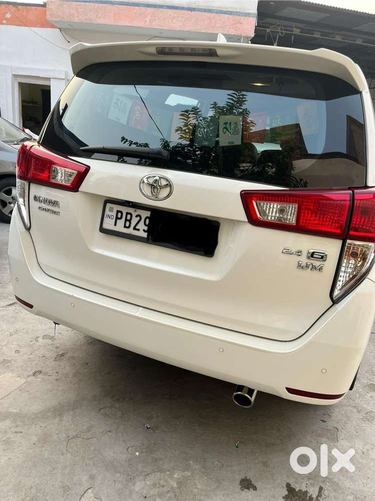 Toyota Innova Crysta 2021