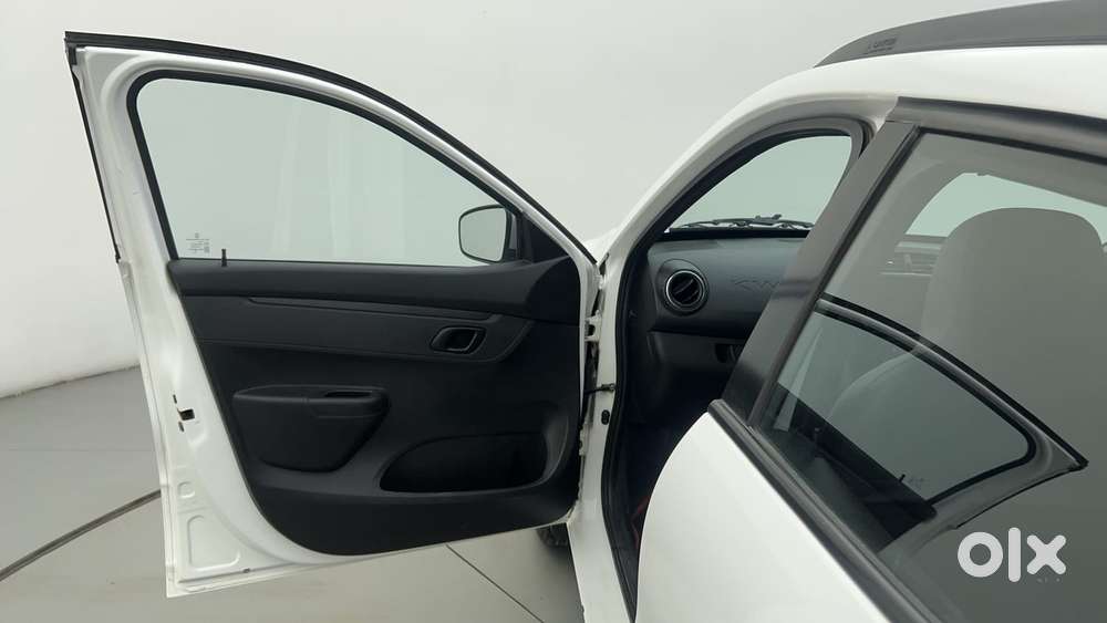 Renault Kwid Rxt 1.0, 2023, Petrol