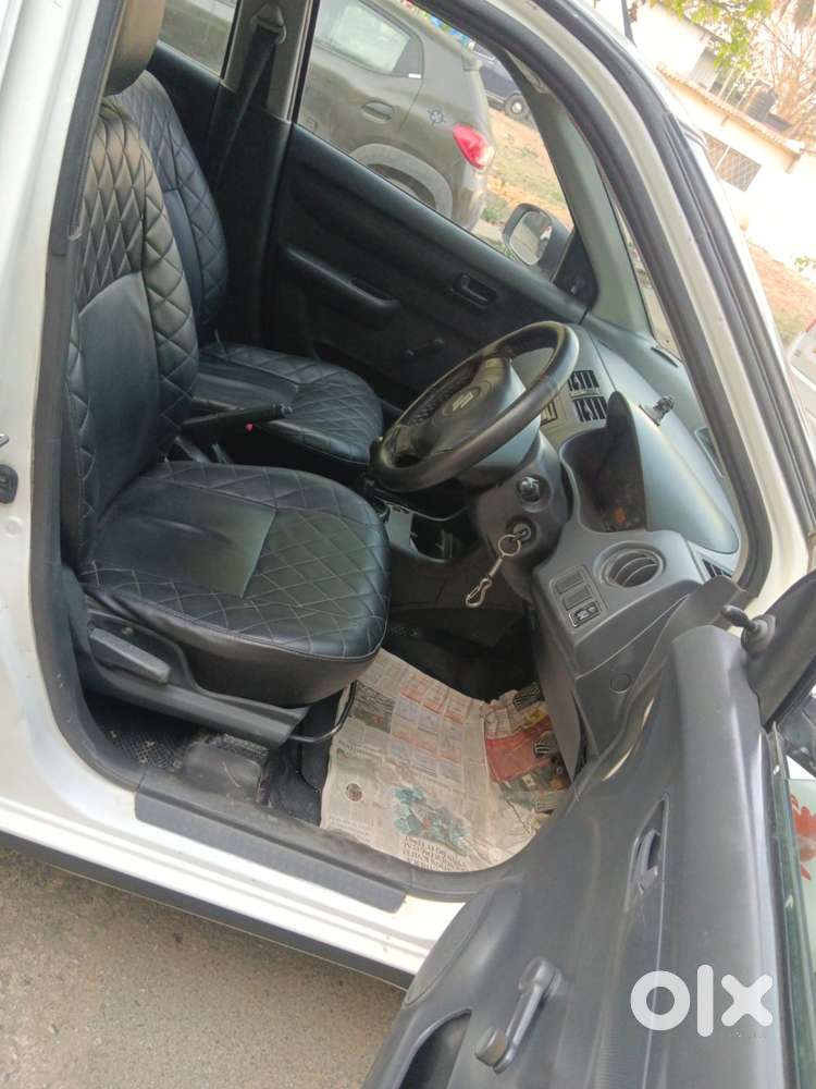 Maruti Suzuki Swift Dzire Tour Ldi, 2016, Diesel