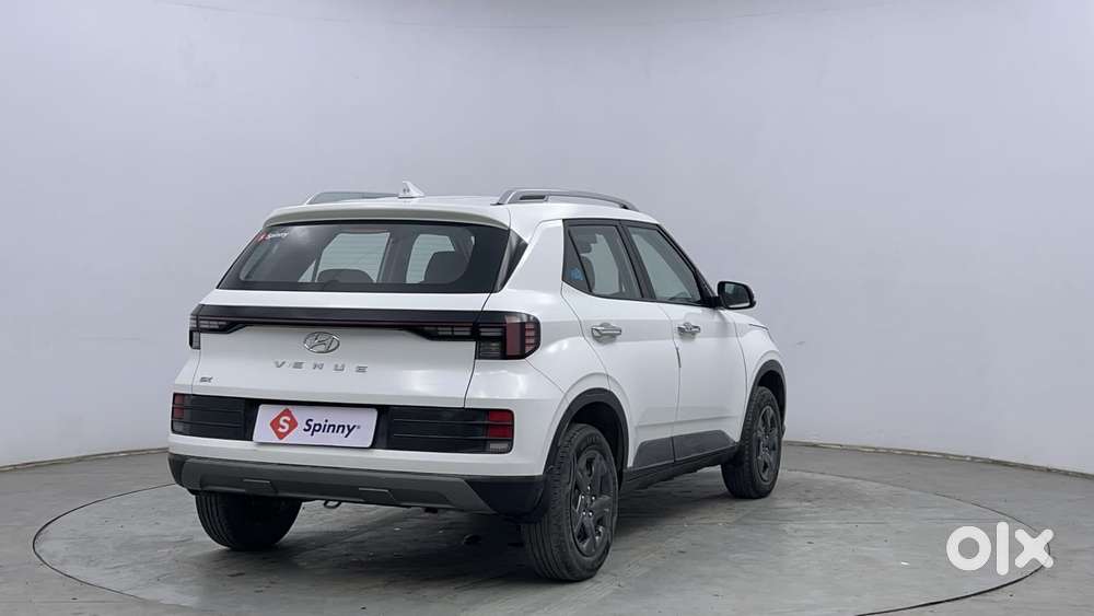 Hyundai Venue Sx, 2023, Petrol