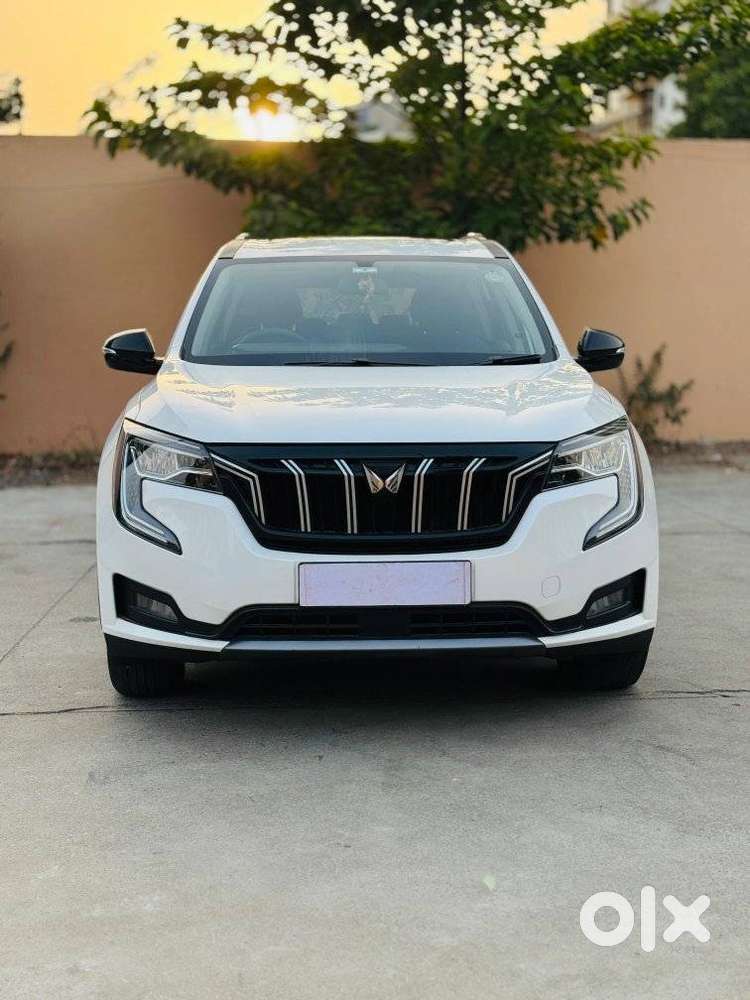 Mahindra Xuv700 2.2 Ax 5 Diesel At 7 Str, 2023, Diesel