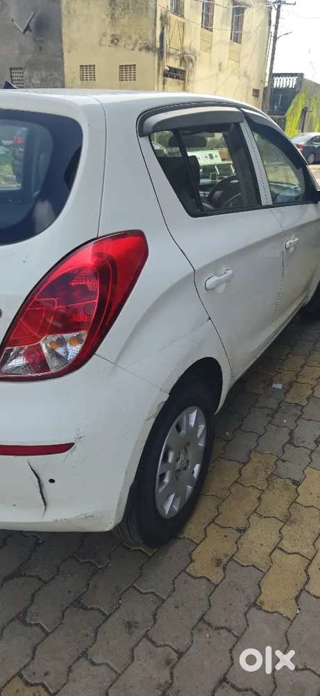 Hyundai I20 Magna 2012 Variant