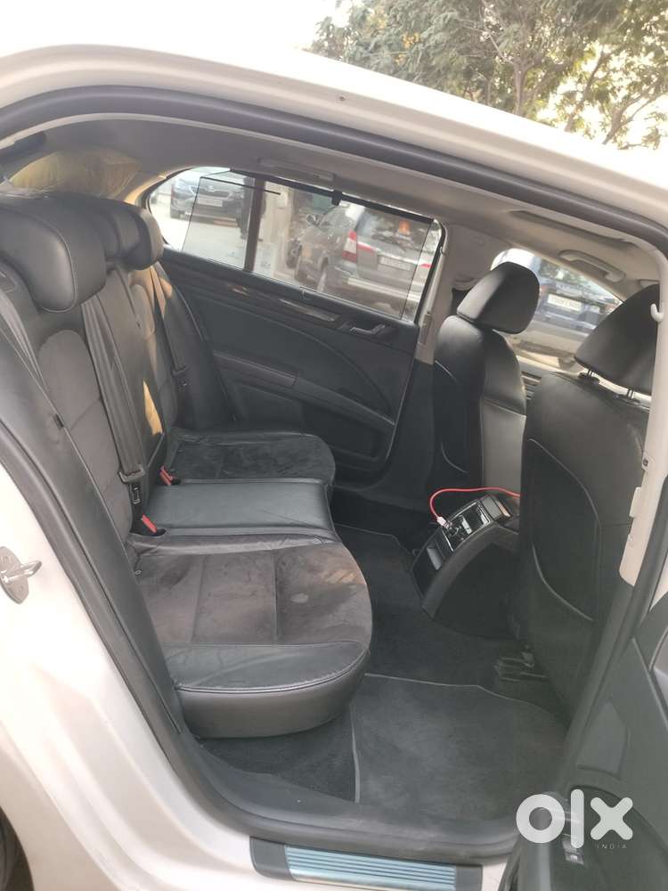 Skoda Superb Elegance Tdi 2.0 At, 2015, Diesel