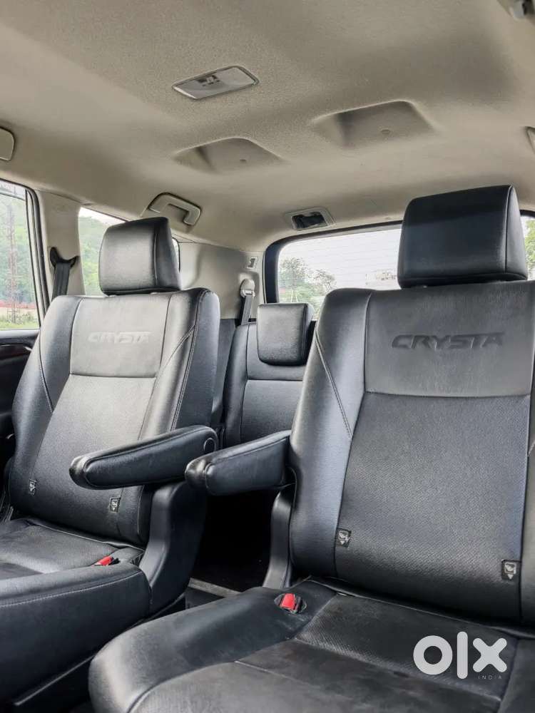 Toyota Innova Crysta 2.4 Z Diesel Manual 2024