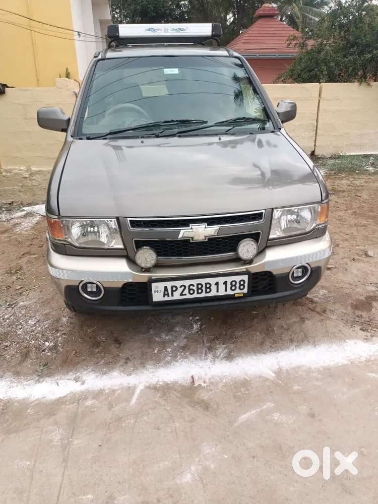 Chevrolet Tavera 2014