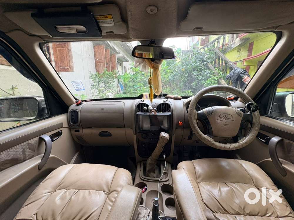 Mahindra Scorpio Vlx Diesel 2011