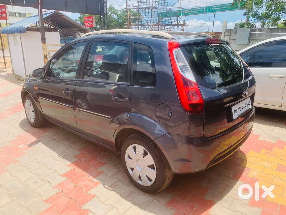 Ford Figo, 2012, Petrol