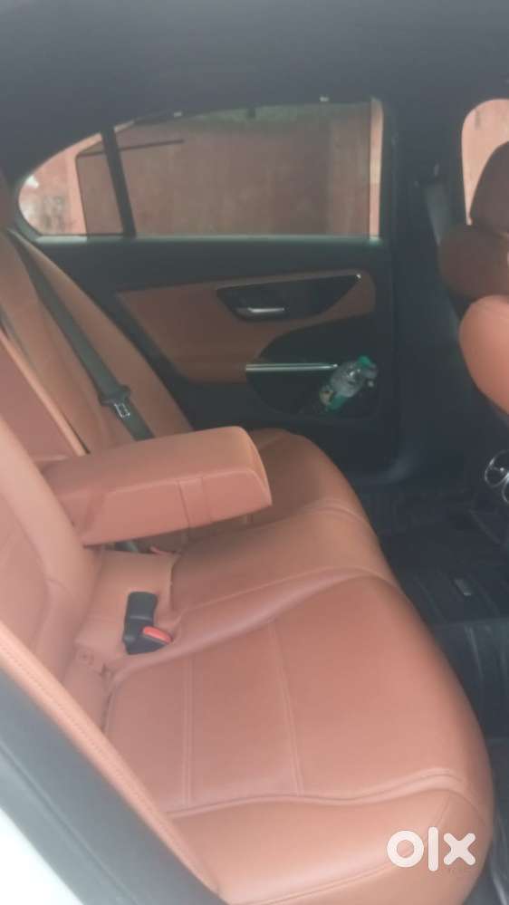 Mercedes-benz C-class 2.0 220d, 2024, Diesel