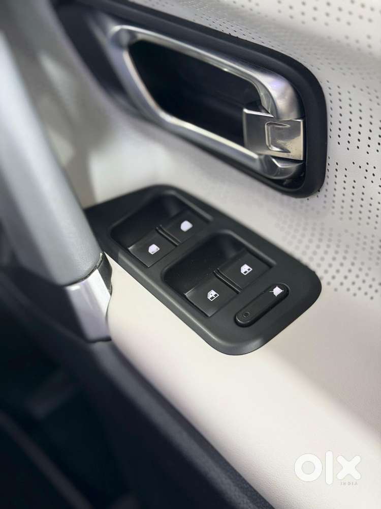 Tata Harrier Ev Xz Lux, 2025, Electric