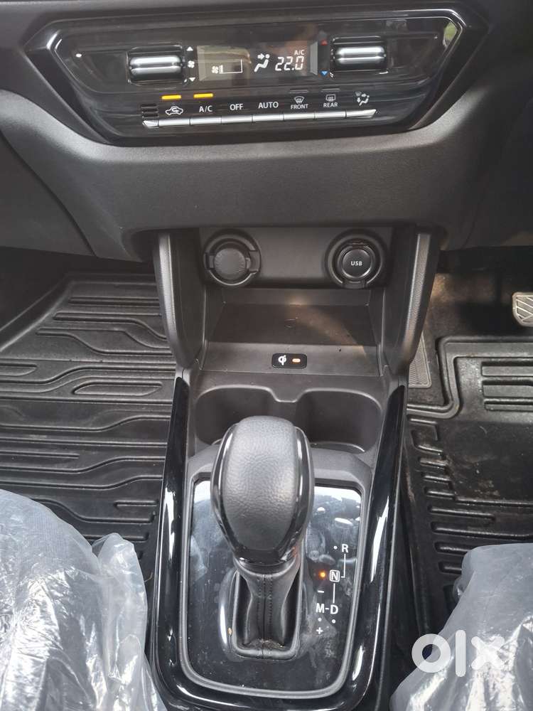 Maruti Suzuki Swift Zxi Plus Amt Dual Tone, 2026, Petrol