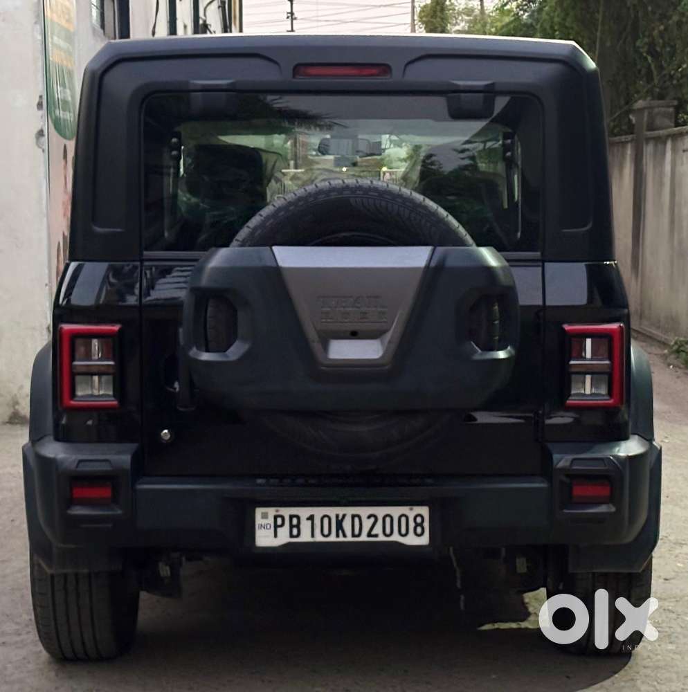 Mahindra Thar Roxx, 2025, Petrol