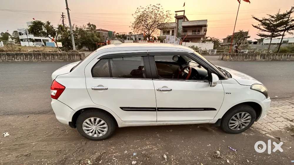 Maruti Suzuki Dzire 2015 Petrol Well Maintained