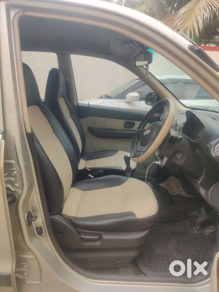 Hyundai Santro Gs Zip Plus, 2011, Petrol