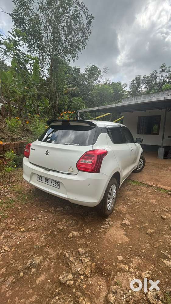Maruti Suzuki Swift Petrol 2021