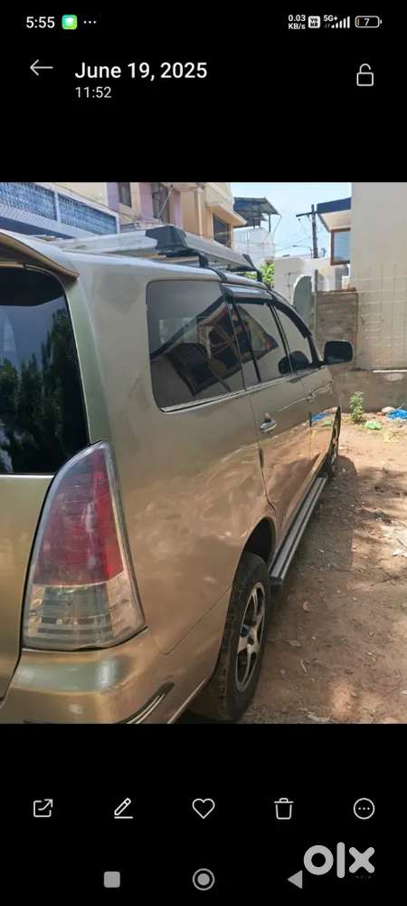 Toyota Innova 2007 V