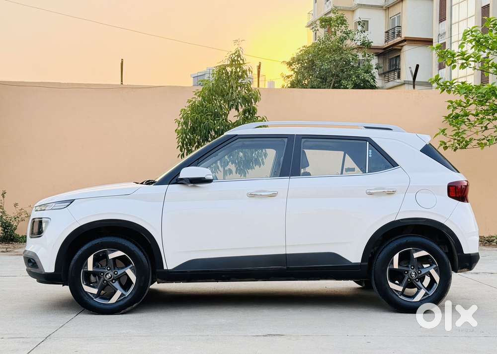 Hyundai Venue 1.0 Sx (o) Turbo Dct, 2020, Petrol