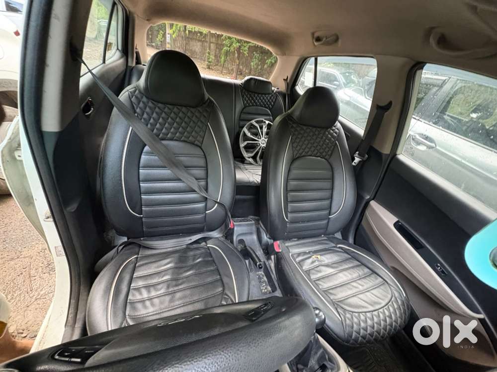 Hyundai Grand I10 Petrol 42300 Km Driven
