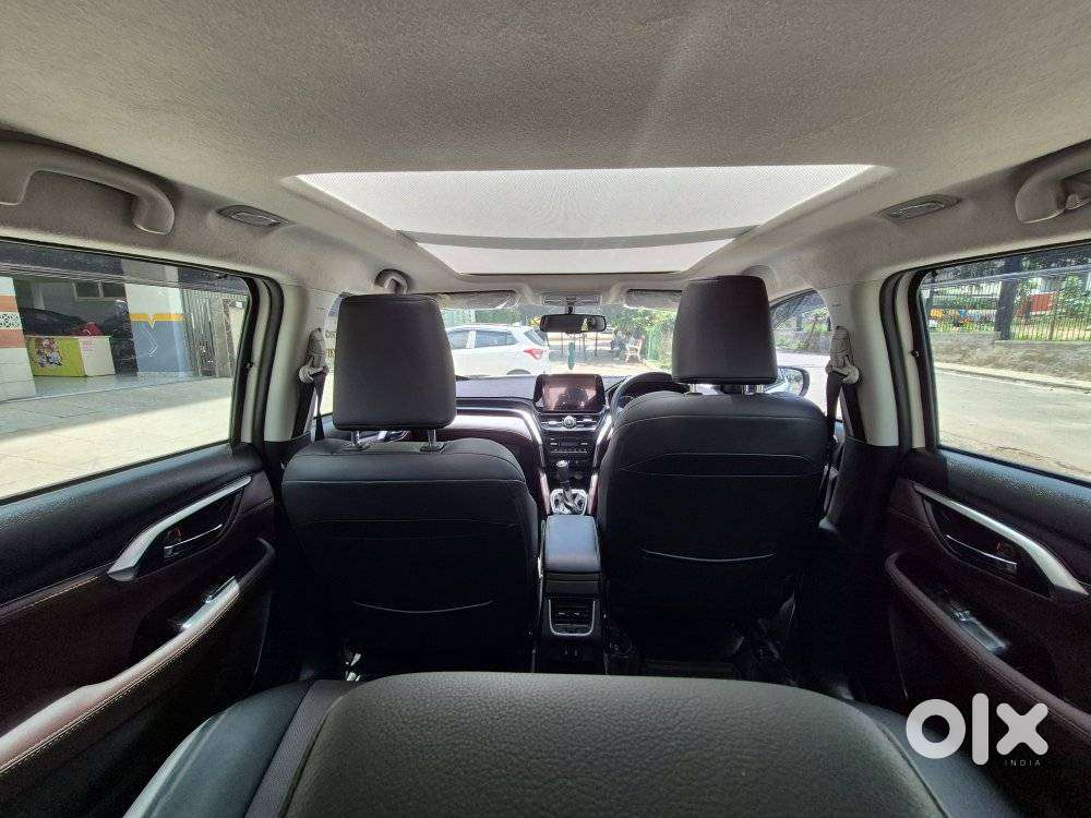 Maruti Suzuki Grand Vitara 1.5 Alpha Smart Hybrid Dual Tone, 2024, P..