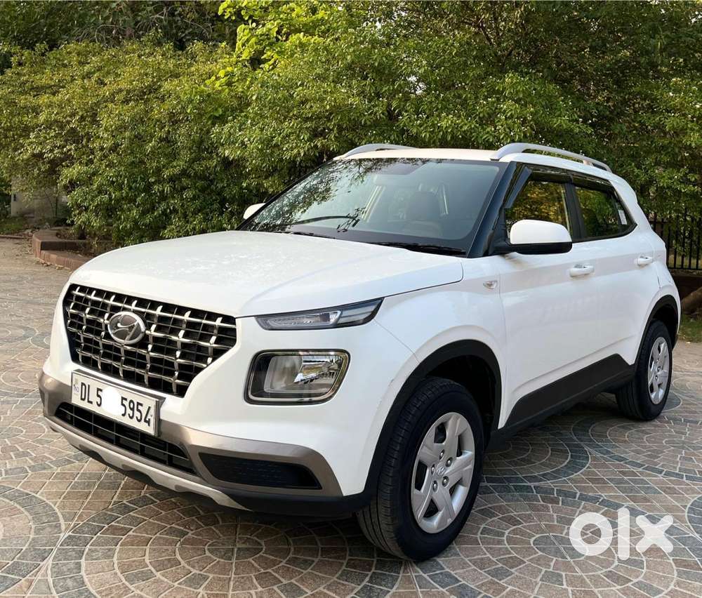 Hyundai Venue S 1.2 Petrol, 2020, Petrol