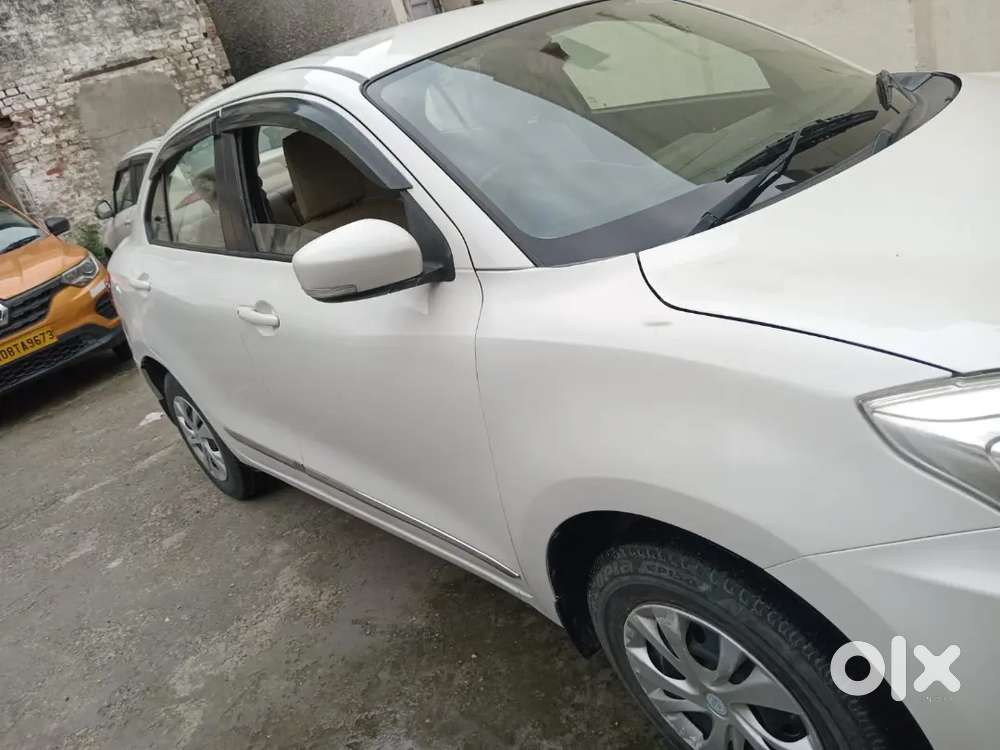 Maruti Suzuki Swift Dzire 2018 Petrol Automatic