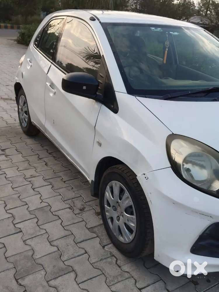 Honda Brio Petrol 2012