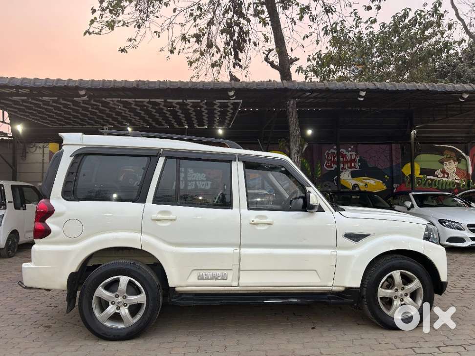 Mahindra Scorpio S11 Mt 7s, 2020, Diesel