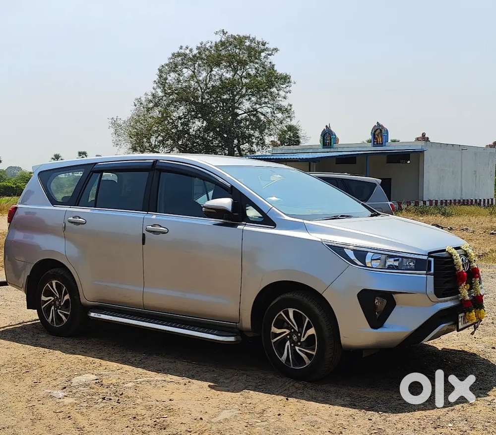 Toyota Innova Crysta Automatic G 2.4 2022 Diesel 23600 Km Driven