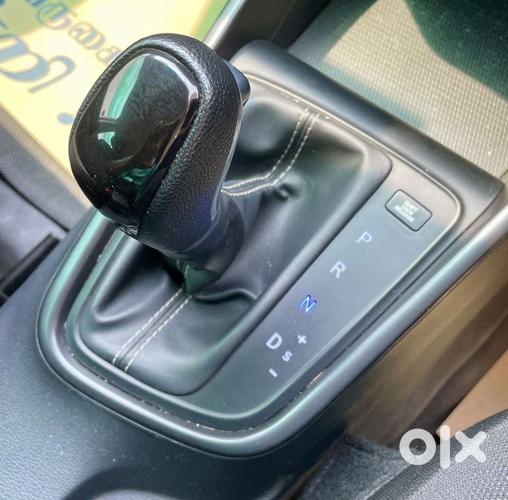 Hyundai New I20 1.2 Sportz Ivt, 2022, Petrol