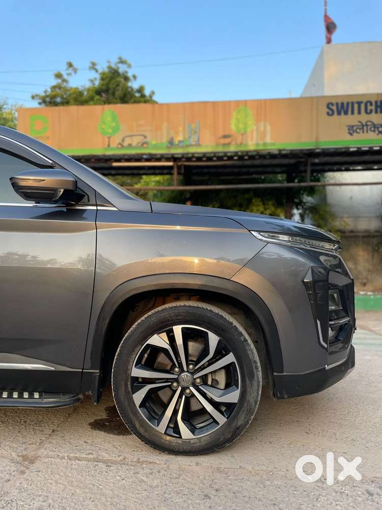 Mg Hector Plus Savvy Pro 1.5 Turbo Petrol Cvt 7 Str, 2024, Petrol