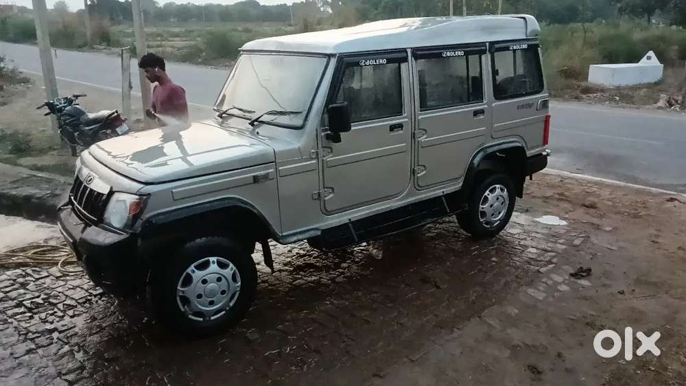 Mahindra Bolero Neo 2014
