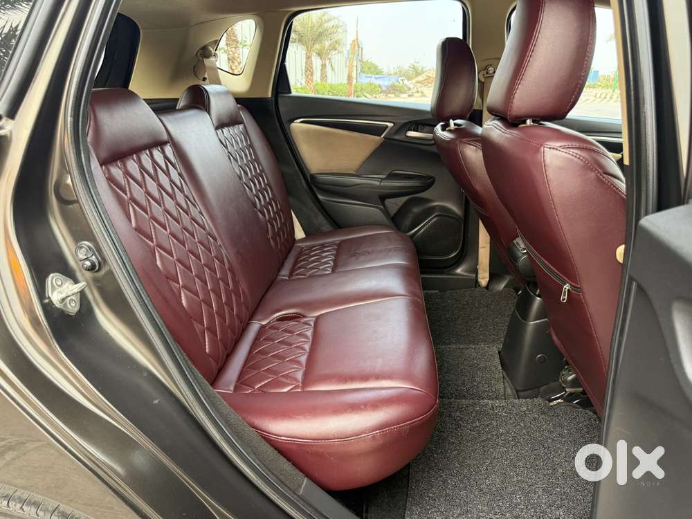 Honda Jazz V Automatic, 2016, Petrol