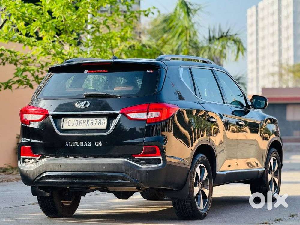 Mahindra Alturas G4 4x2 At, 2022, Diesel