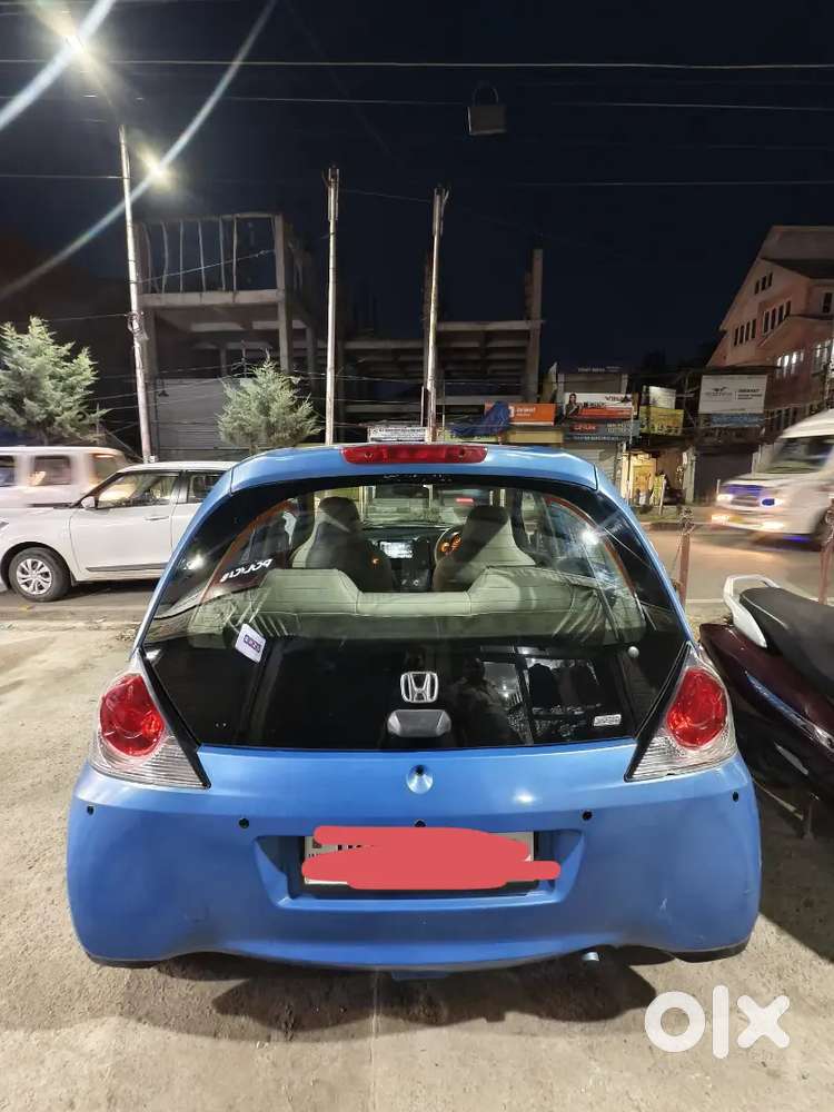Honda Brio 2012 Petrol Well Maintained