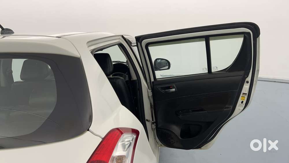 Maruti Suzuki Swift Vvt Vxi, 2017, Petrol