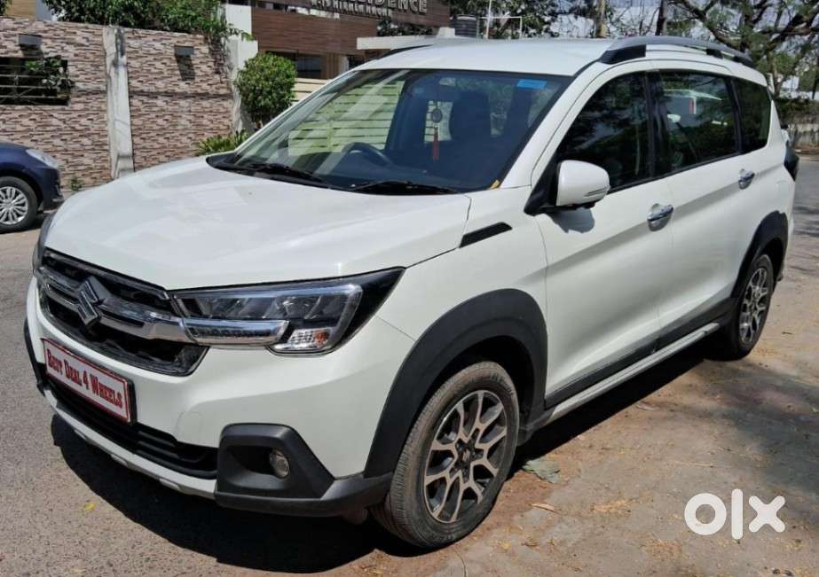 Maruti Suzuki Xl6 1.5 Alpha Mt, 2023, Petrol