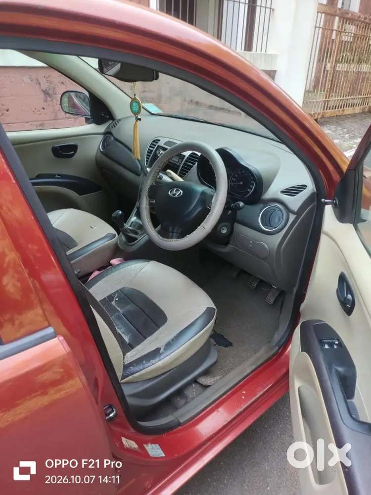 Hyundai I10 Era  Sportz Petrol 2013 Manual