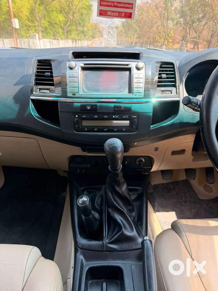 Toyota Fortuner 2011-2016 4x4 Mt, 2014, Diesel