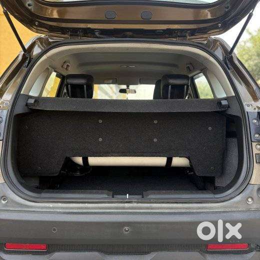 Maruti Suzuki Brezza 1.5 Vxi Cng, 2023, Petrol