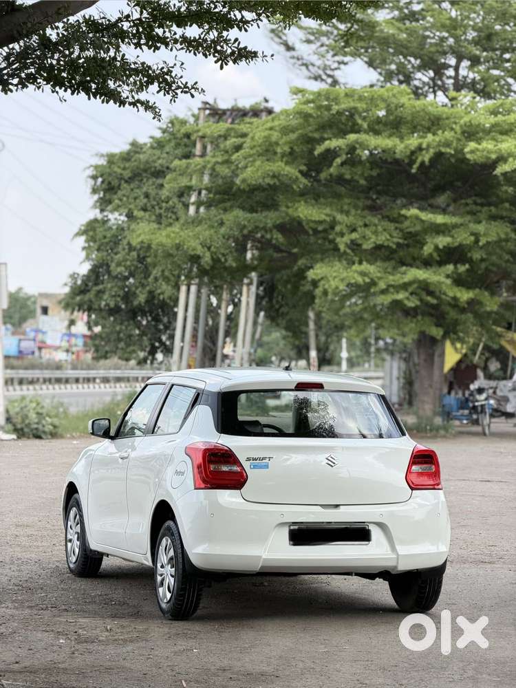 Maruti Suzuki Swift Vxi Optional, 2021, Petrol
