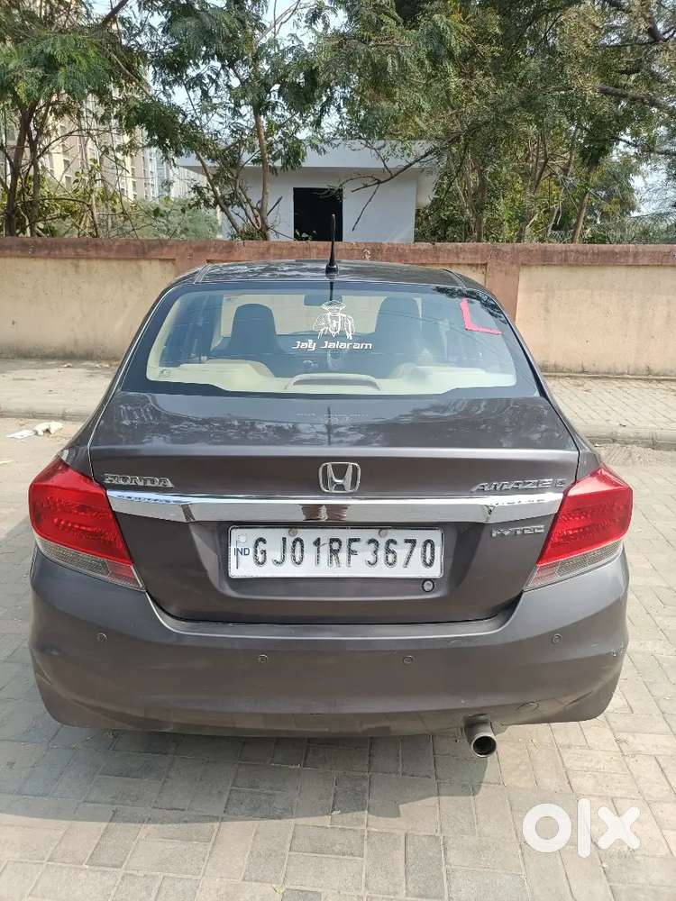 Honda Amaze 2014 Cng & Hybrids Well Maintained