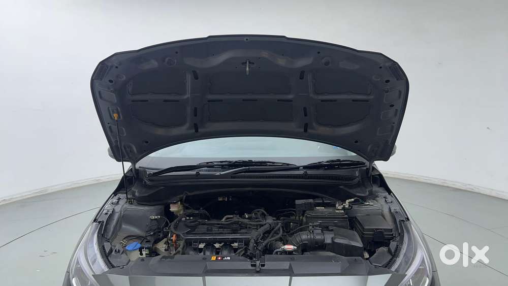 Hyundai New I20 1.2 Asta (o) Ivt, 2024, Petrol