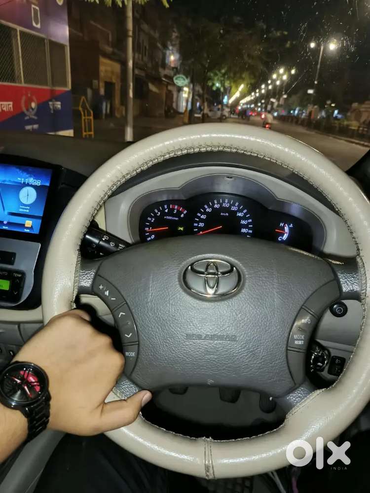 Toyota Innova 2.5 Vx 2011