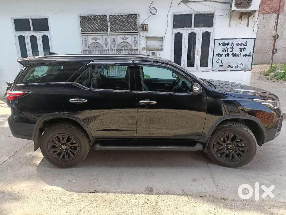 Toyota Fortuner 2023 Diesel Well Maintained