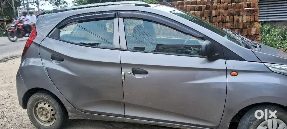 Eon Car Selling