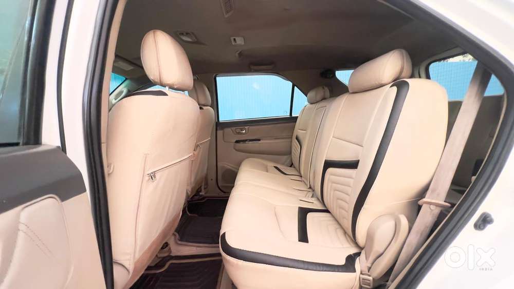 Toyota Fortuner 3.0 4x4 Manual, 2012, Diesel