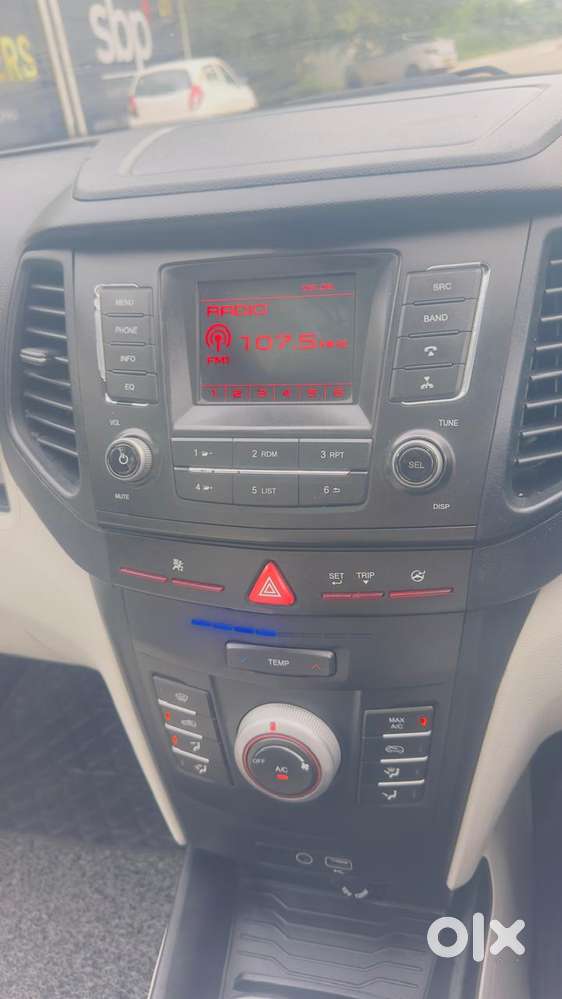 Mahindra Xuv300 W6 Diesel, 2022, Diesel