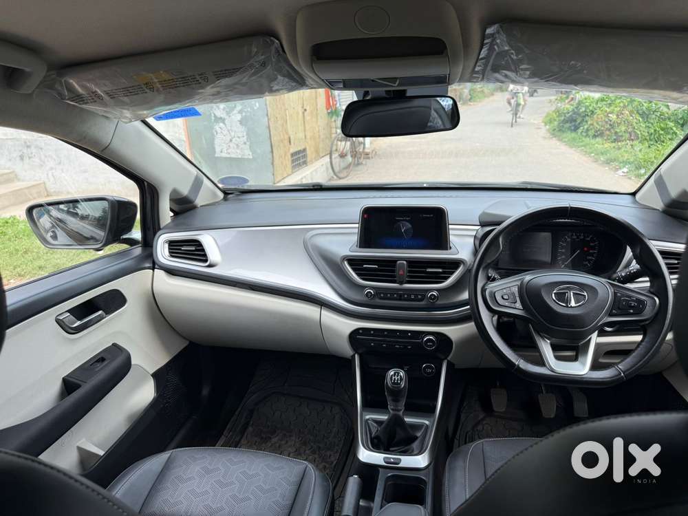Tata Altroz 1.2 Xza Plus, 2021, Petrol