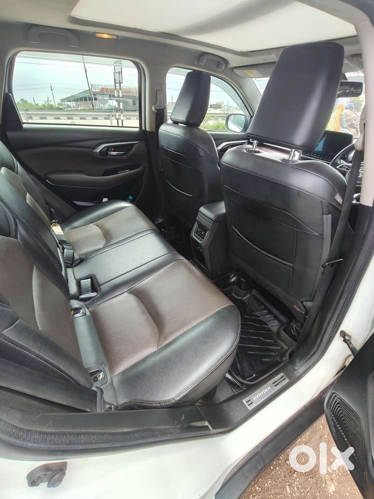 Toyota Urban Cruiser Hyryder 1.5 V Hybrid, 2022